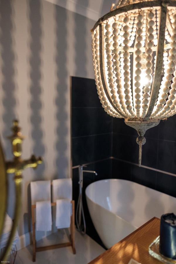 B&B Sekeles Suites And Spa CTA Exteriör bild